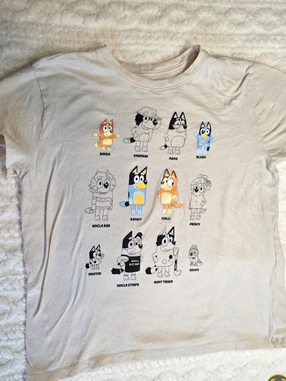 Bluey Family Characters Graphic Tee Size Medium